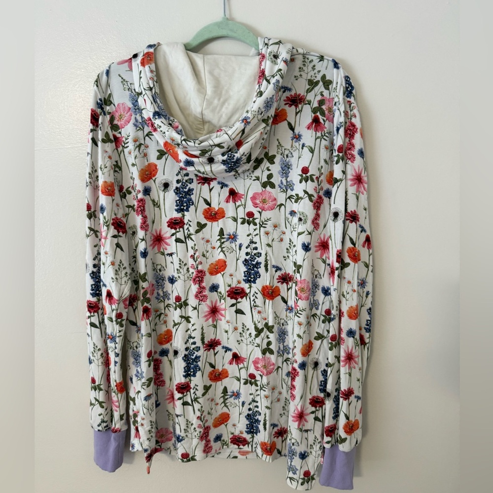 Jambys House Hoodie Spring Floral White & Purple Womens Small Lightweight Soft - Picture 10 of 13